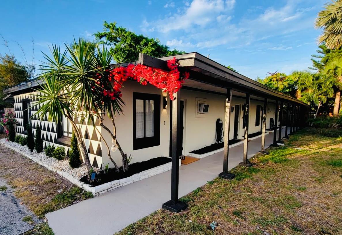 Beach Bungalows By The Sea 3 Cocoa Beach Esterno foto
